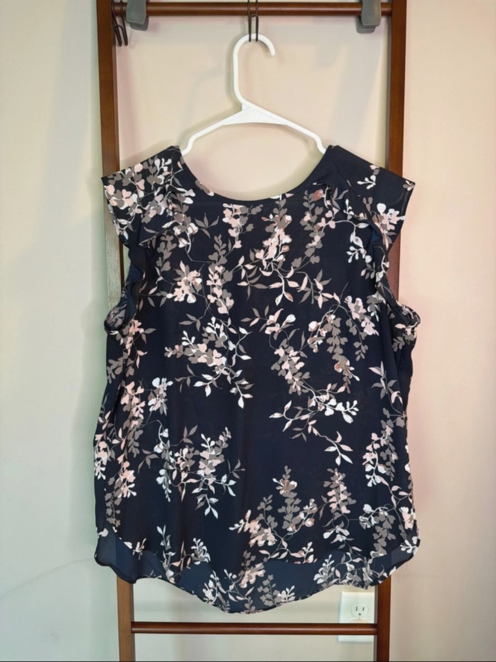 LOFT Navy Floral Sleeveless Camisole